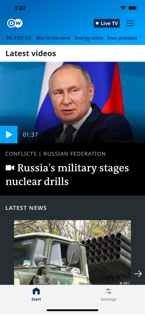 Interface of the DW news app featuring global news headlines and video reports