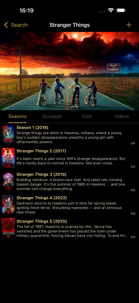 Interfaz de la aplicación móvil que muestra una lista de las temporadas de Stranger Things con resúmenes y años de estreno