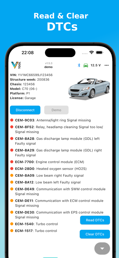 Interfaz de la aplicación V-Tool OBD Scanner mostrando una lista de códigos de diagnóstico de fallos y detalles del vehículo para un Volvo C70