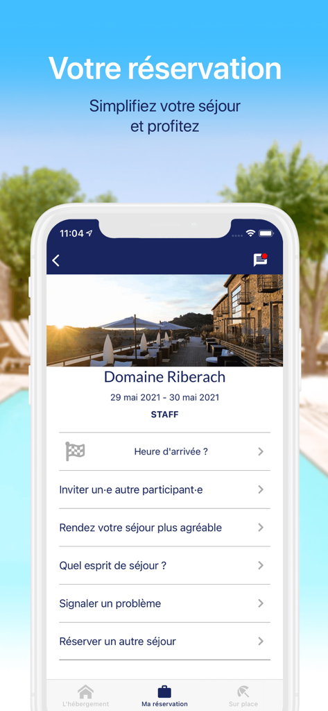Happy House - Mobile interface of the Happy House app showing booking details for a curated estate.