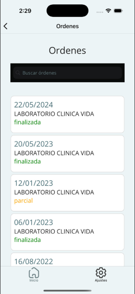 Laboratorio Clinico Laboratus - Laboratus app interface showing a list of clinical laboratory orders and their completion status