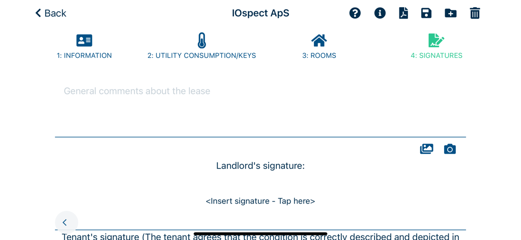 DomuSpect app interface showing the signature stage of a rental inspection report including a field for the landlord signature.