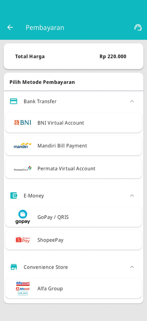 Rimba Raya Travel - Mobile app screen showing Indonesian payment methods including bank transfer, GoPay, and ShopeePay for travel booking.