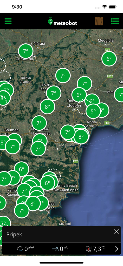 Meteobot - Meteobot app map displaying real-time temperature data from multiple local agricultural weather stations.