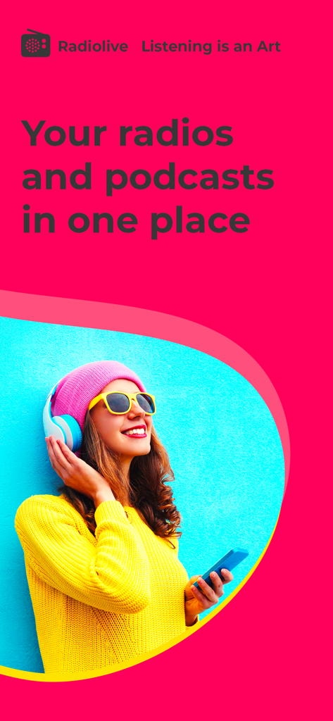 Radiolive · - Una donna con cuffie e occhiali da sole tiene in mano un telefono mentre ascolta l'app Radiolive