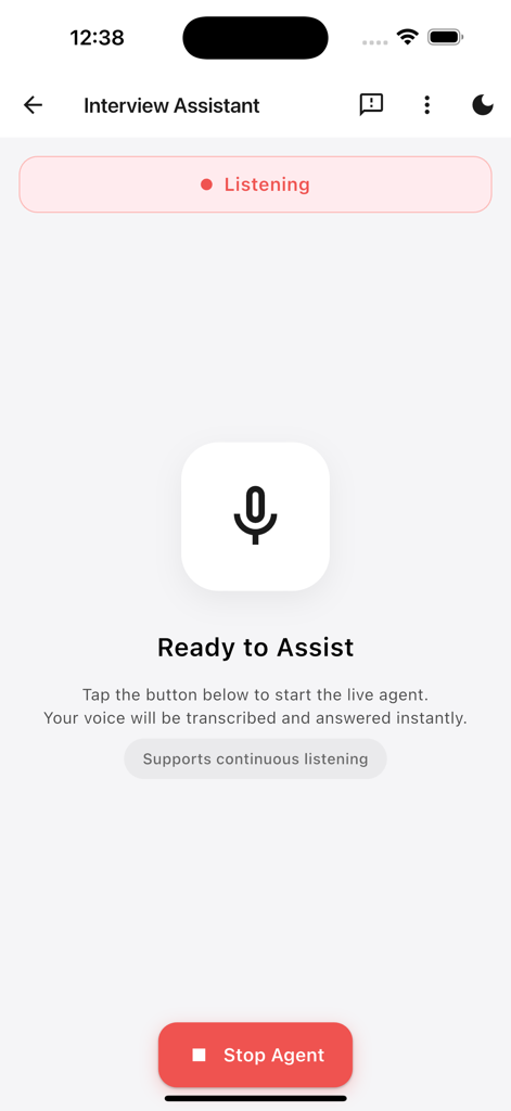 Interview Ai Assistant - Interfaz de usuario de la aplicación Asistente de Entrevistas IA mostrando la función activa de escucha y transcripción de voz