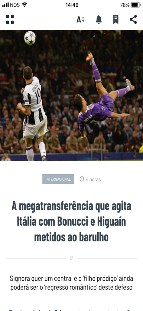 Record - Record app interface showing a sports news article in Portuguese featuring Cristiano Ronaldo's bicycle kick
