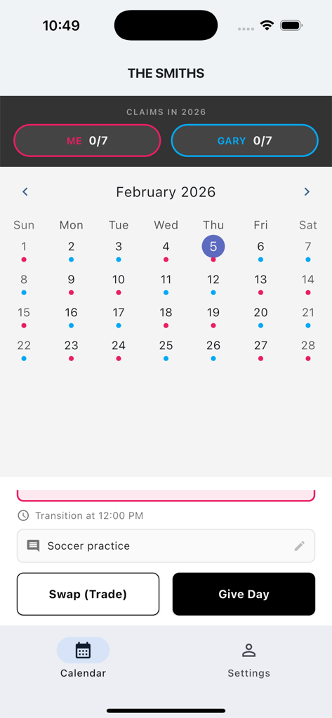 Child Custody Calendar - Interface of the Child Custody Calendar app showing a monthly co-parenting schedule.