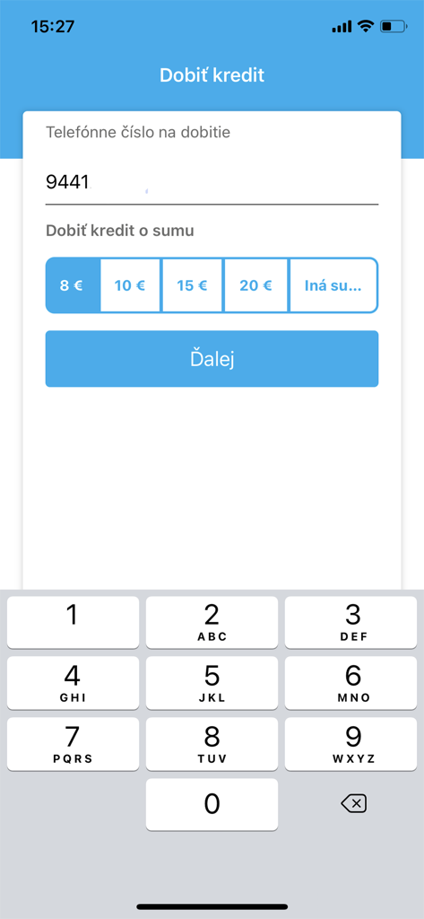 Uno screenshot della schermata di ricarica del credito dell'app Moj Tesco Mobile Slovakia con un campo per l'inserimento del numero di telefono e opzioni di selezione dell'importo del credito.