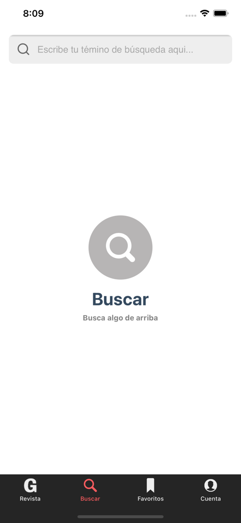 Pantalla de búsqueda de la aplicación Glamour España con una barra de búsqueda y menú de navegación inferior.