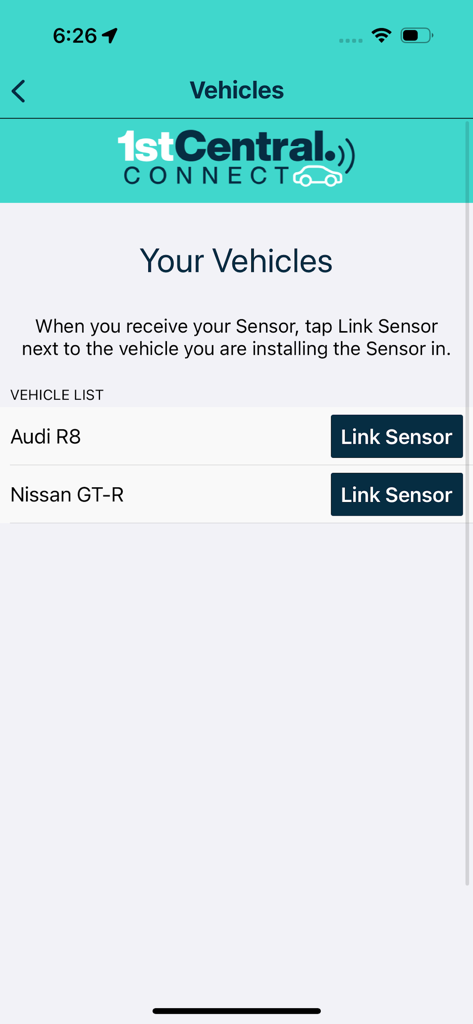 1st Central Connect - Pantalla de lista de vehículos de la aplicación 1st Central Connect que muestra opciones para vincular un sensor a un Audi R8 o Nissan GT-R