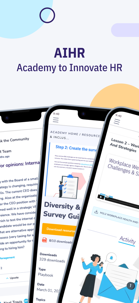 AIHR | Academy to Innovate HR - Pantallas de la aplicación móvil para AIHR Academy to Innovate HR con recursos de formación profesional y foros comunitarios