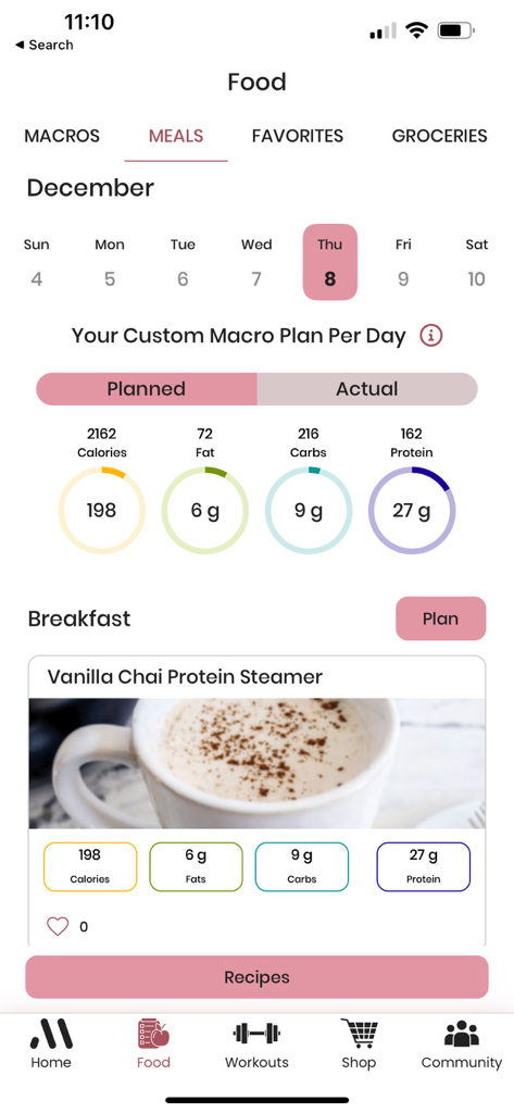 Mamele 앱 인터페이스. 칼로리, 지방, 탄수화물, 단백질에 대한 영양 섭취 추적 원이 포함된 일일 식사 계획을 보여줍니다.