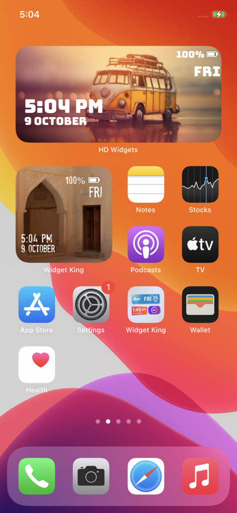 Pantalla de inicio estética de iPhone con widgets personalizados con un diseño de furgoneta amarilla vintage