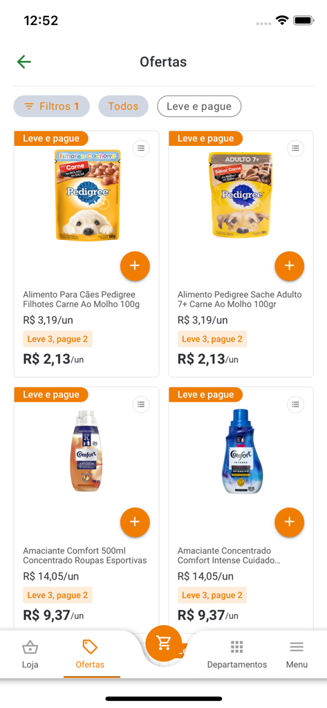 The offers section of the Supermercado Pinheiro app displaying discounted grocery products like pet food and fabric softener.
