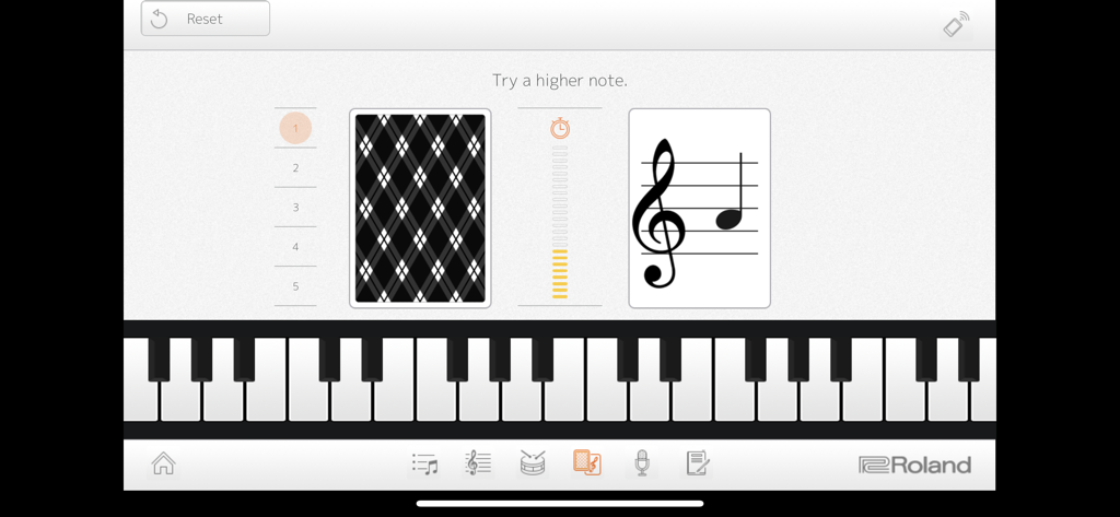 Flash card game in the Piano Partner 2 app for note reading practice
