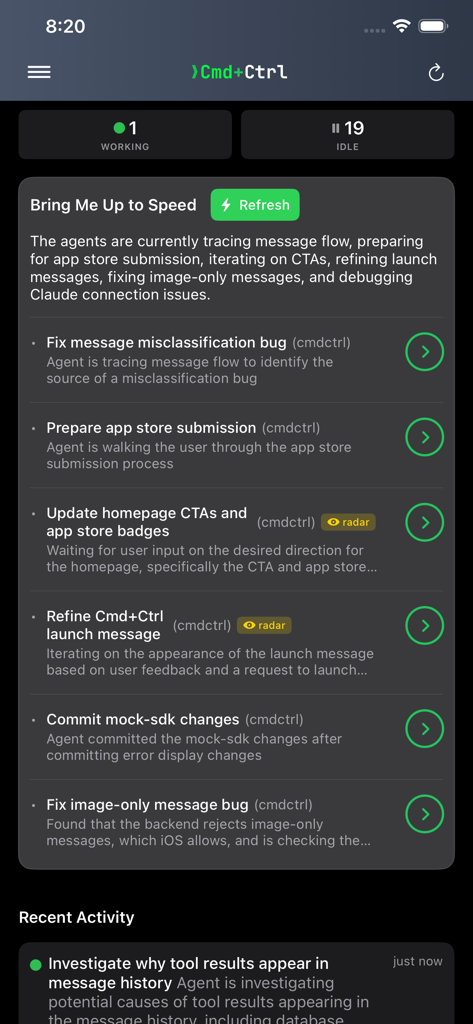 Cmd+Ctrl - Dashboard dell'app Cmd+Ctrl che mostra agenti di codifica AI attivi e inattivi con un elenco di attività di sviluppo in corso come correzioni di bug e preparazione per la sottomissione all'app store.