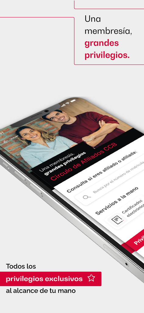 App Móvil CCB - Smartphone mostrando la sección Círculo de Afiliados de la App Móvil CCB, destacando beneficios de membresía y privilegios exclusivos