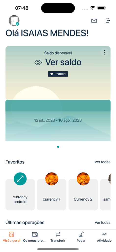 Tableau de bord de l'application bancaire FNB ON Mozambique affichant un message de bienvenue personnalisé et le solde du compte