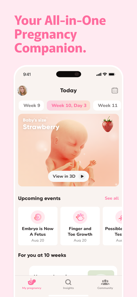 Interface de l'application de suivi de grossesse WeMoms affichant un modèle de bébé 3D à la 10e semaine avec une comparaison de taille avec une fraise.