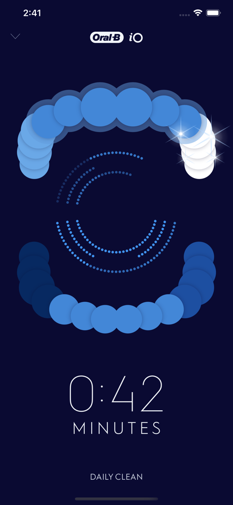 Interfaccia dell'app Oral-B iO che mostra il monitoraggio 3D dei denti in tempo reale e un timer di spazzolamento.
