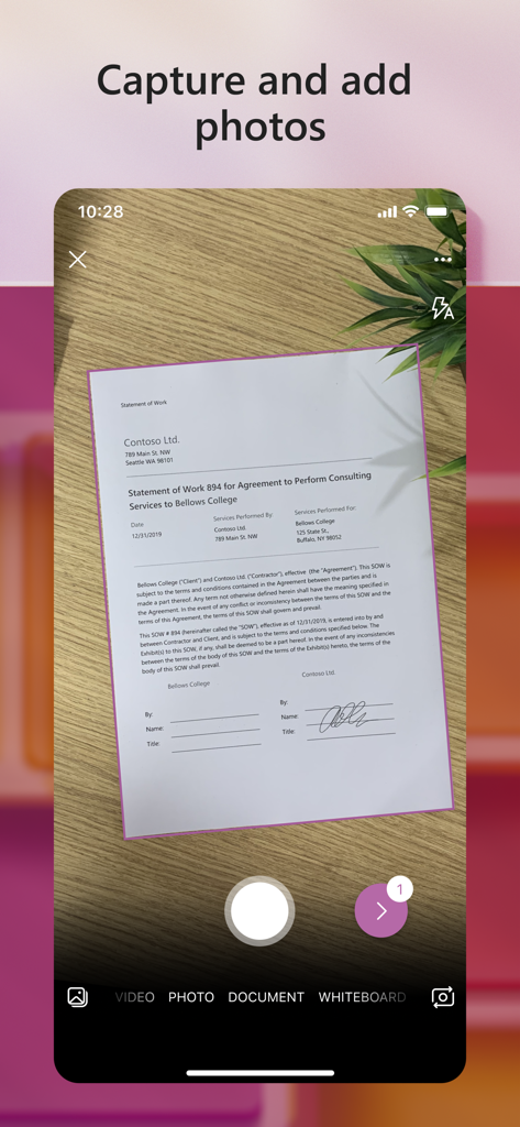 Interface do aplicativo móvel Microsoft Lists capturando um documento usando a câmera de um smartphone