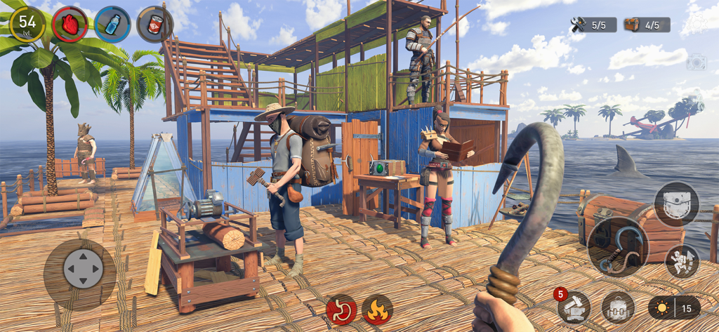 Multiplayer-Survival-Gameplay auf einem großen Holzfloß mit Crafting-Stationen und einem Hai im Wasser