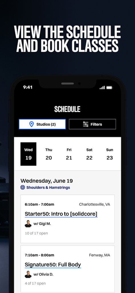 [solidcore] - Tela de smartphone mostrando a agenda de aulas do aplicativo Solidcore e a interface de reserva.