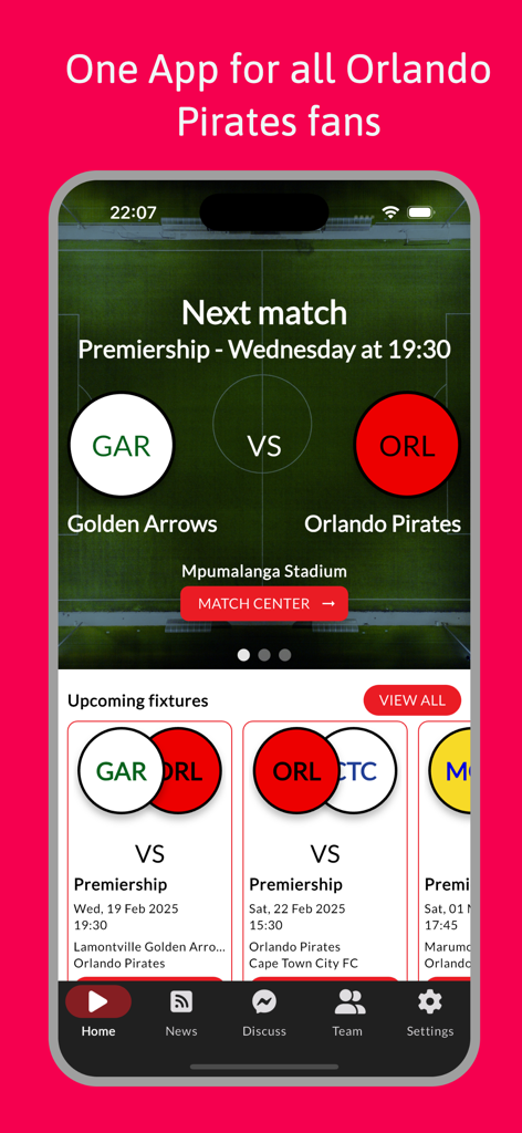 Pantalla de inicio de la aplicación móvil Pirates Live que muestra los próximos partidos de fútbol de Orlando Pirates y los detalles del partido.