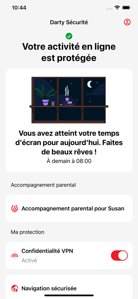 Interfaz de la aplicación Darty Securite que muestra la actividad en línea protegida y los límites de tiempo de pantalla del control parental