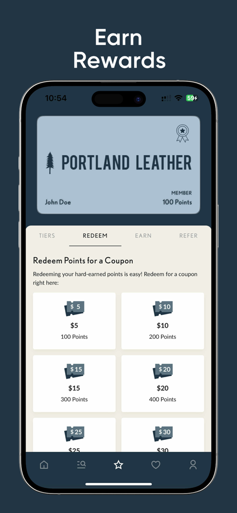 Portland Leather Goods - 会員ポイントとクーポン交換オプションを示すPortland Leatherアプリの特典画面