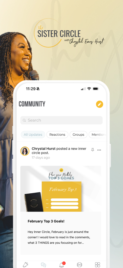 The Sister Circle Online - Feed de la comunidad en la aplicación The Sister Circle Online mostrando una publicación de Chrystal Hurst sobre el establecimiento de metas mensuales
