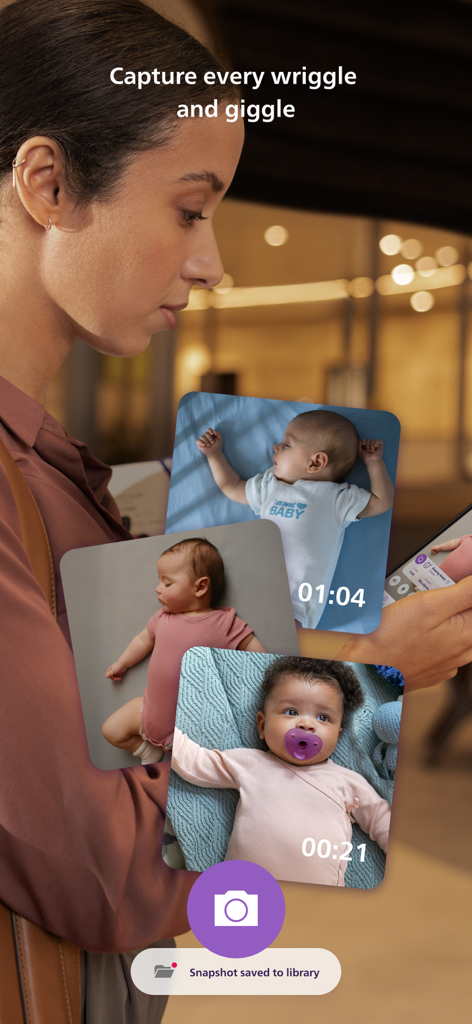 Philips Avent Baby Monitor+ - Una madre usa la aplicación Philips Avent Baby Monitor para capturar y guardar instantáneas de su bebé.