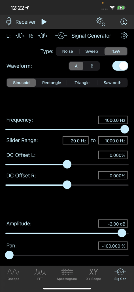 SignalScope Basic 2022 - Signal generator interface in the SignalScope Basic 2022 app showing frequency, waveform, and amplitude controls.