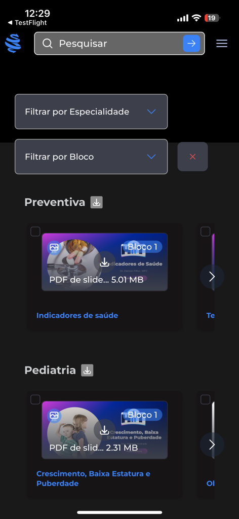 MedCof Aulas - MedCof Aulas app interface showing medical study modules for Preventive Medicine and Pediatrics with downloadable PDF slides