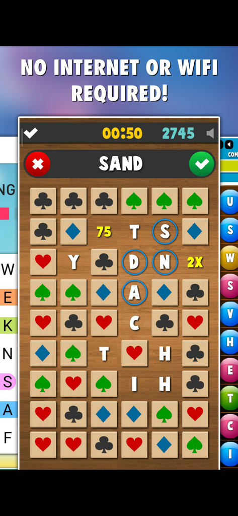 Un rompecabezas de búsqueda de palabras de Word Games PRO con fichas de madera y símbolos de cartas con un banner de juego sin conexión