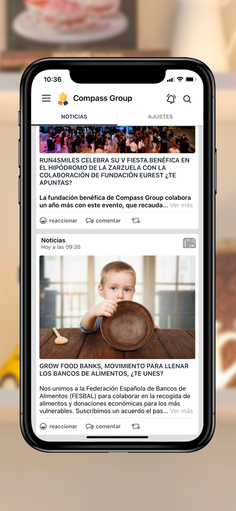Fil d'actualités internes dans l'application My Compass pour les employés de Compass Group, présentant les mises à jour de l'entreprise et les initiatives sociales.