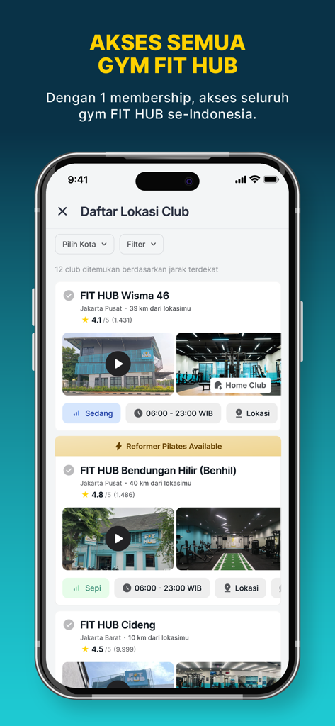 FIT HUB | Gym & Fitness App - La aplicación móvil FIT HUB muestra una lista de ubicaciones de clubes de gimnasio en Indonesia con calificaciones y horarios de apertura