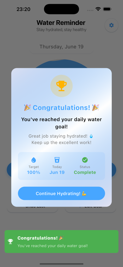Waterry - Water Reminder - Una ventana emergente de felicitación en la aplicación Waterry que muestra que el usuario ha alcanzado su objetivo diario de hidratación.