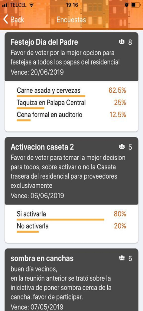 Kolonus - Mobile app interface showing community polls and voting results for residential management.