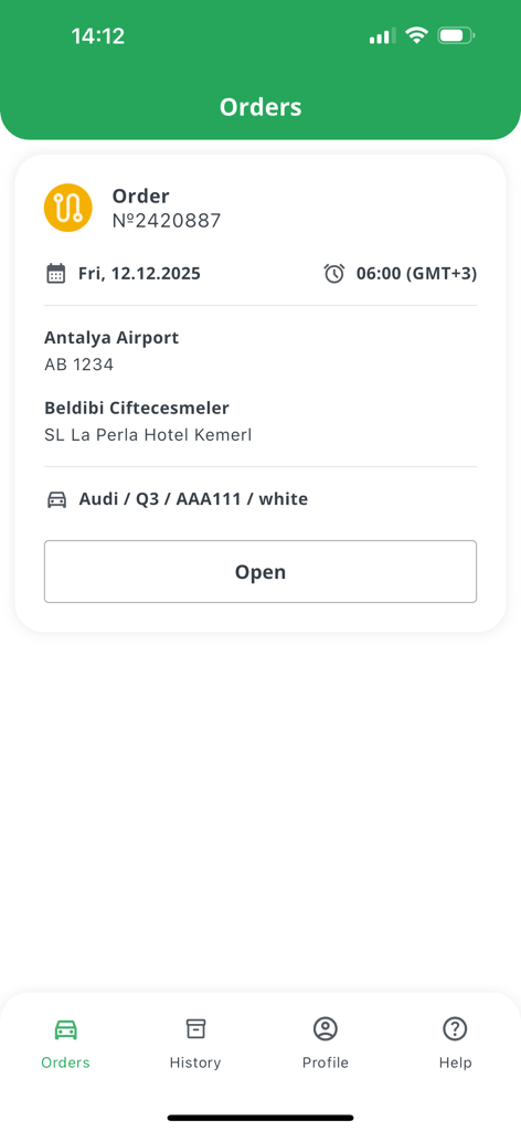 Kiwitaxi Driver - Screenshot of the Kiwitaxi Driver app showing an order card with pickup from Antalya Airport to a hotel in Beldibi
