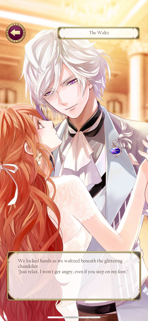 Ikemen Vampire Otome Gam‪e - Un personaje de anime de pelo blanco bailando un vals romántico con una joven en Ikemen Vampire Otome Game.