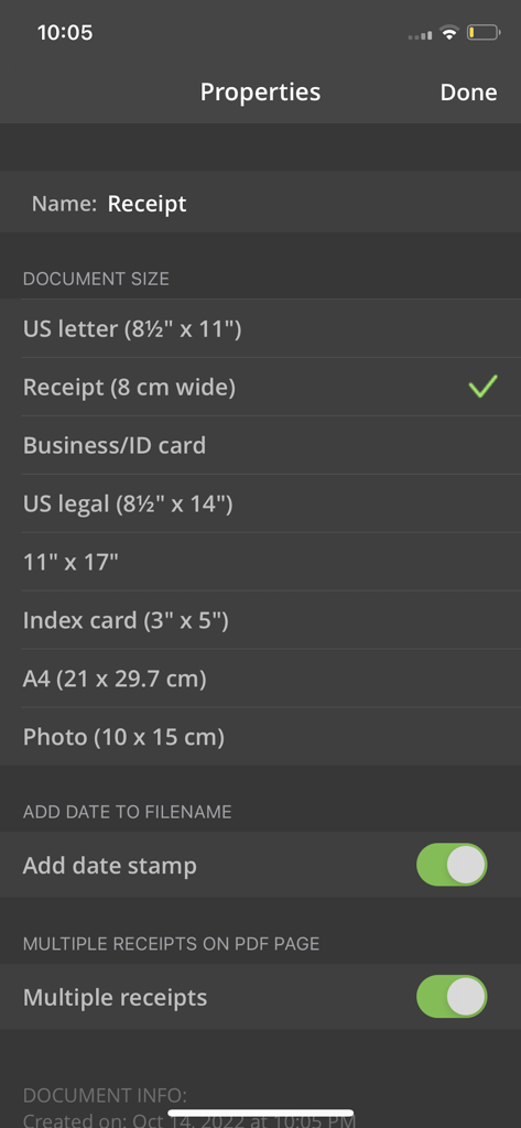 SmartScan Pro: PDF scanner - Oberfläche von SmartScan Pro, die Dokumenteneigenschaftseinstellungen anzeigt, einschließlich der Auswahl der Papiergröße und Datumsstempeloptionen