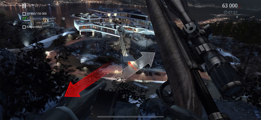 Hitman Sniper - Ego-Perspektive eines Sniper-Visiers, das auf eine Luxusvilla in Montenegro während einer taktischen Mission zielt.