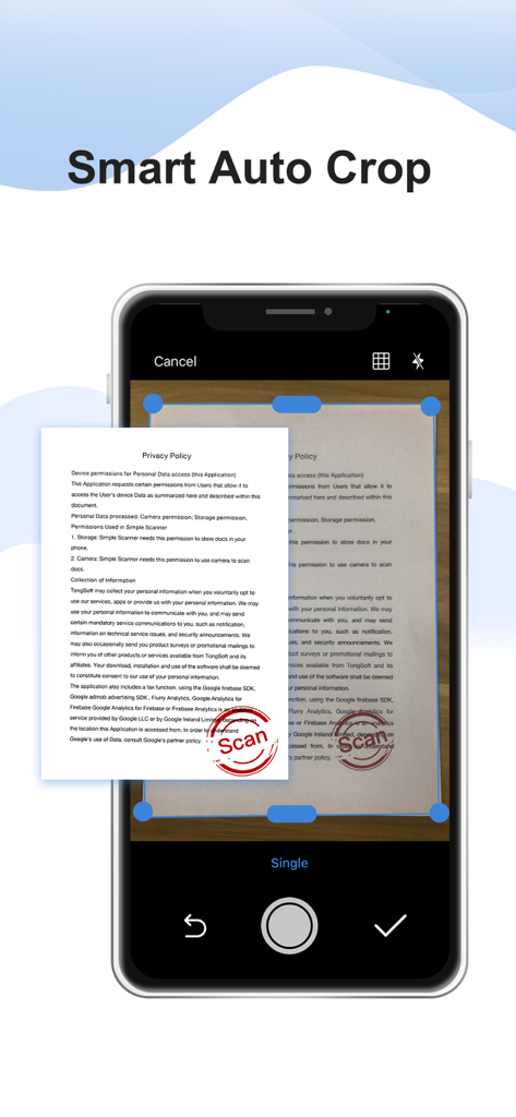 Un écran de smartphone démontrant la fonction de recadrage automatique intelligent de l'application Simple Scanner sur un document papier