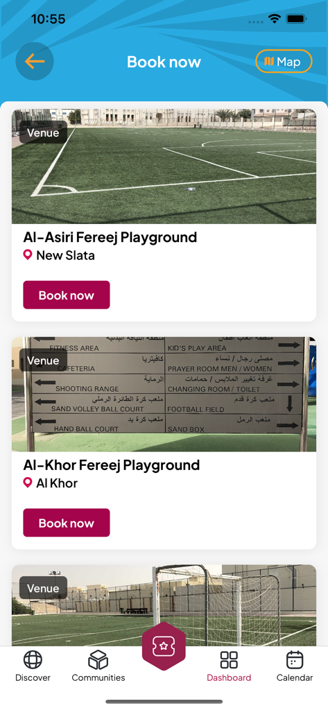 QSFA - QSFAアプリのインターフェース。カタールで予約可能なスポーツ遊び場のリストが表示されます。