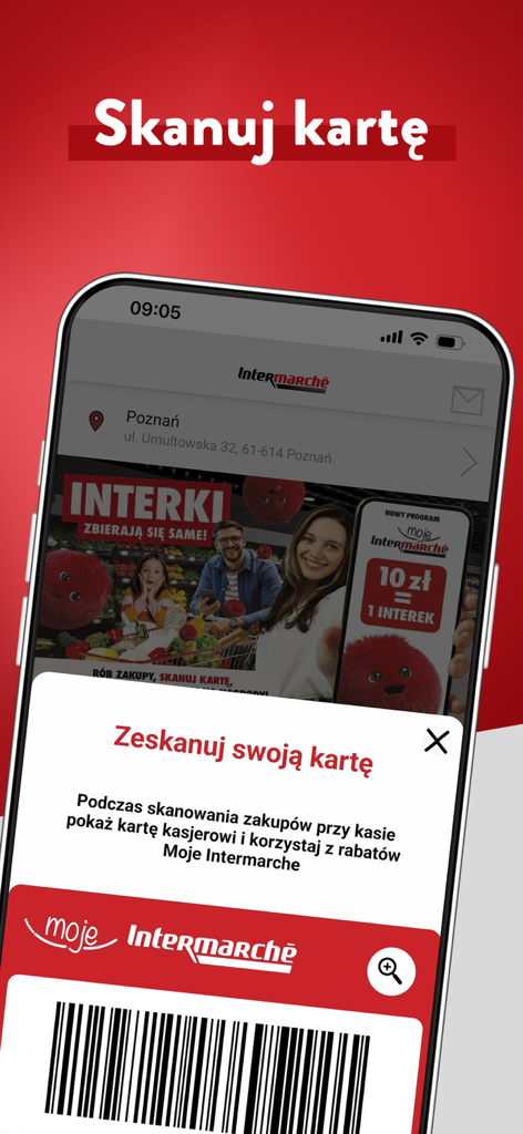 Pantalla de la aplicación Intermarché Polska que muestra una tarjeta de fidelización digital con un código de barras para escanear descuentos.