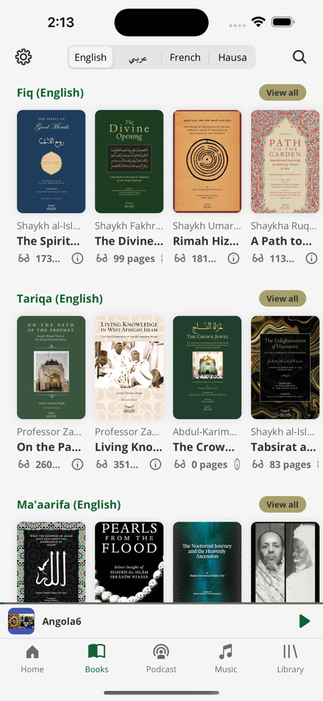 Una interfaz de biblioteca digital dentro de la aplicación Fayda Digital que muestra categorías de libros sufíes como Fiq y Tariqa en inglés.