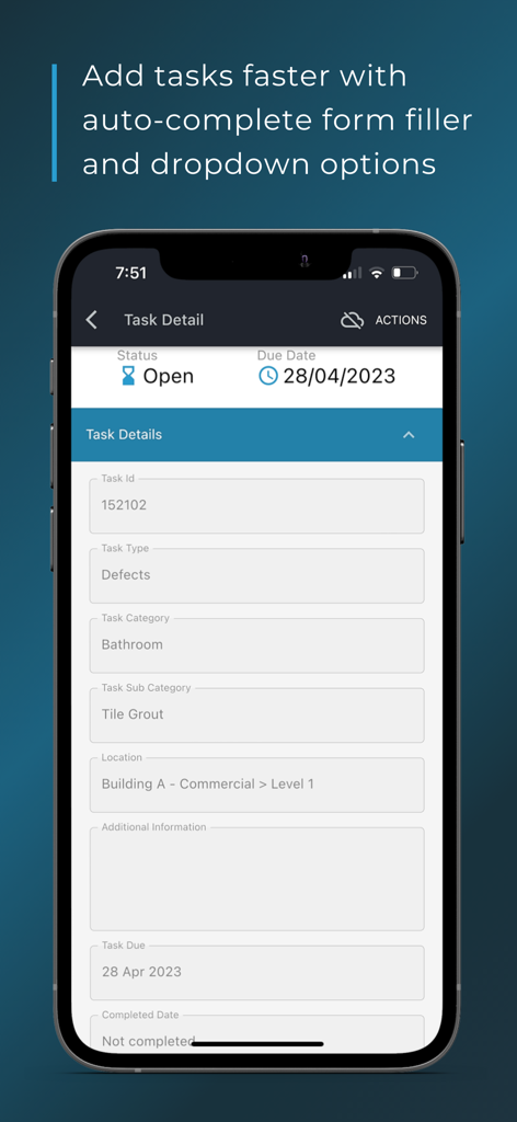 Simpel - Simpel mobile app interface showing a construction task detail form with auto-complete fields for defect tracking