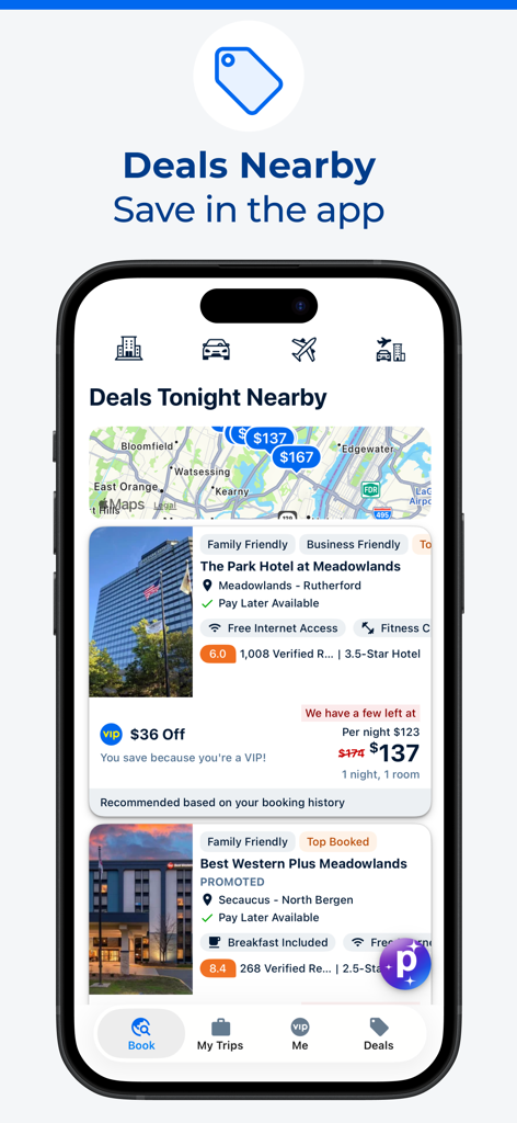 Interfaz de la app móvil Priceline que muestra ofertas de hoteles de última hora para esta noche cerca, con vista de mapa y precios VIP con descuento.